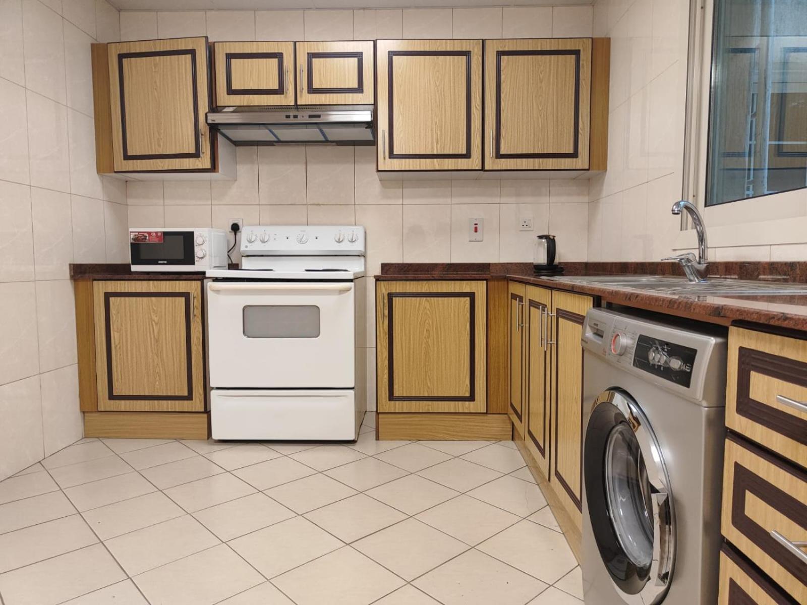 Al Raya Hotel Apartments Dubai Buitenkant foto