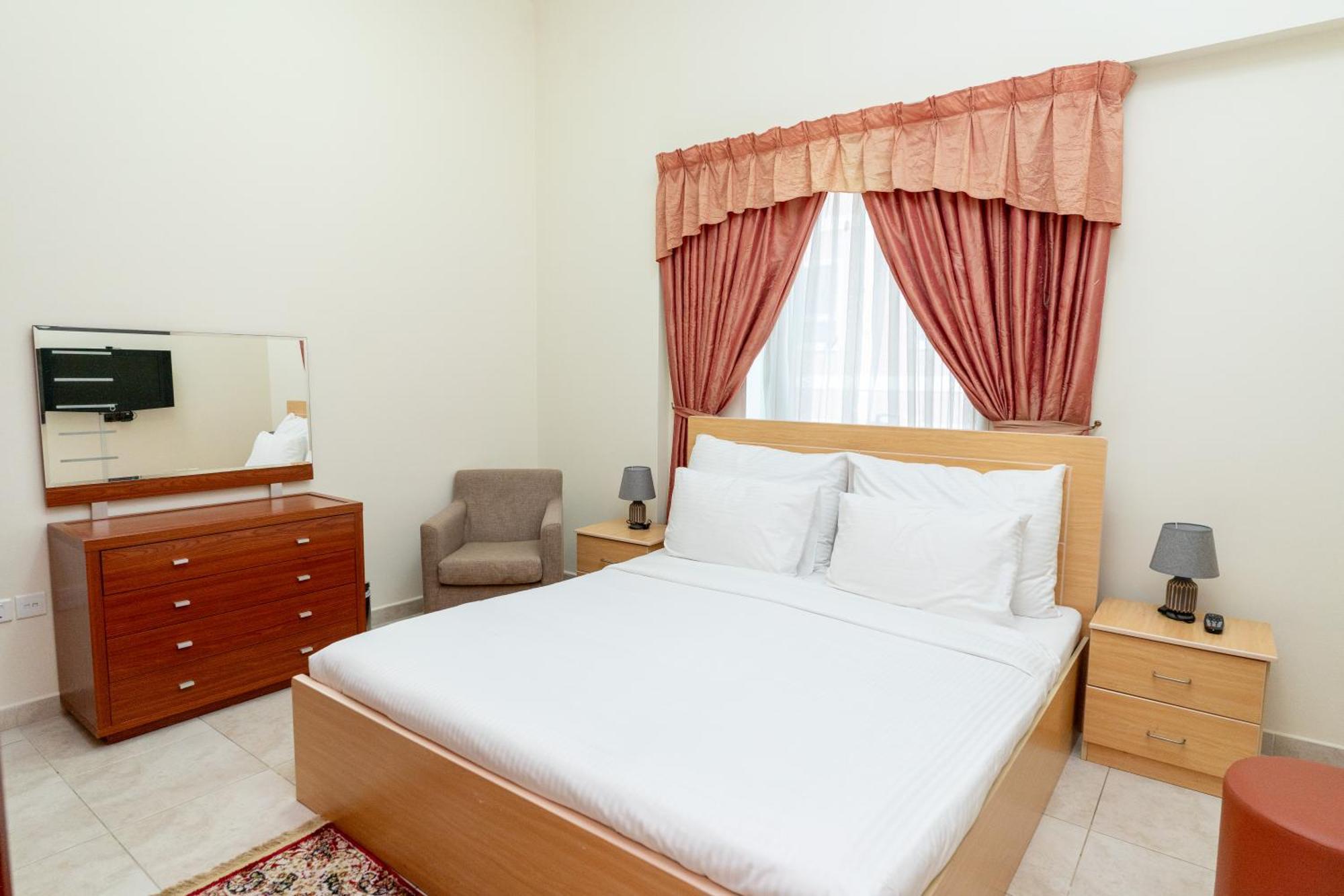 Al Raya Hotel Apartments Dubai Buitenkant foto