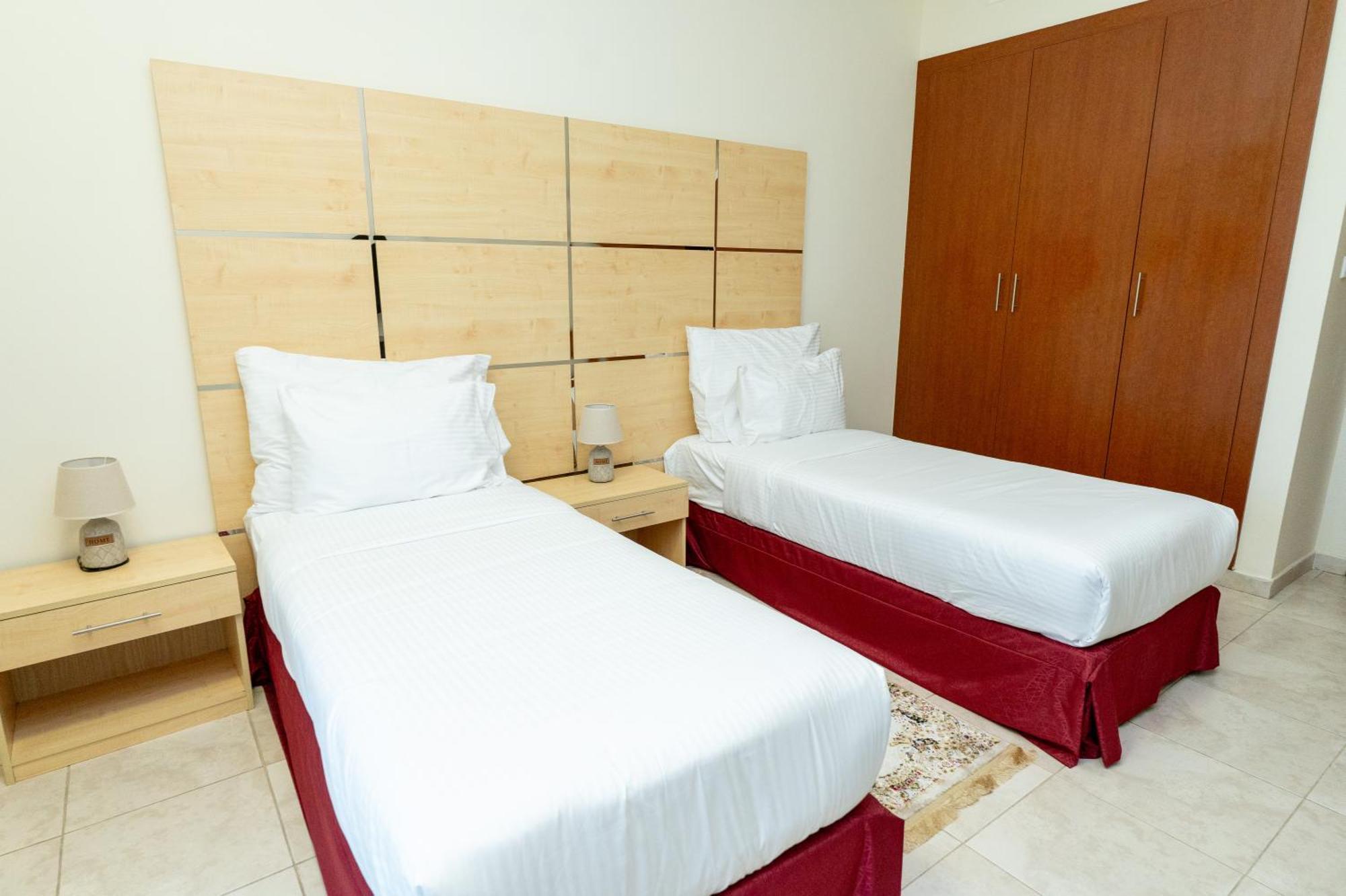 Al Raya Hotel Apartments Dubai Buitenkant foto